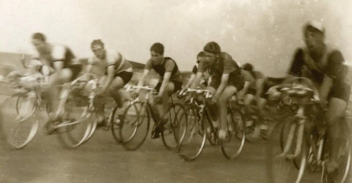 Retro wielertruien kopen | Stijlvolle vintage koerstruien